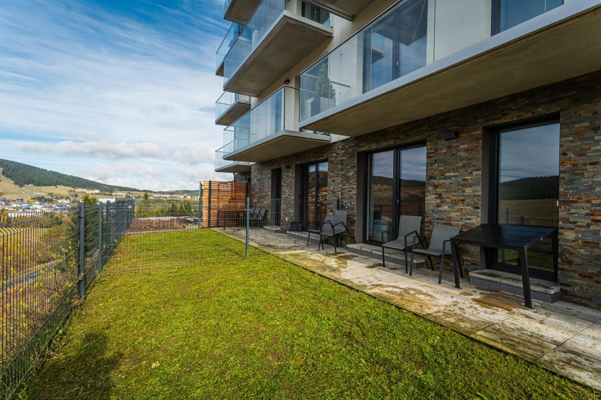 Apartmany Vista Klinovec Loučná pod Klínovcem Ruang foto