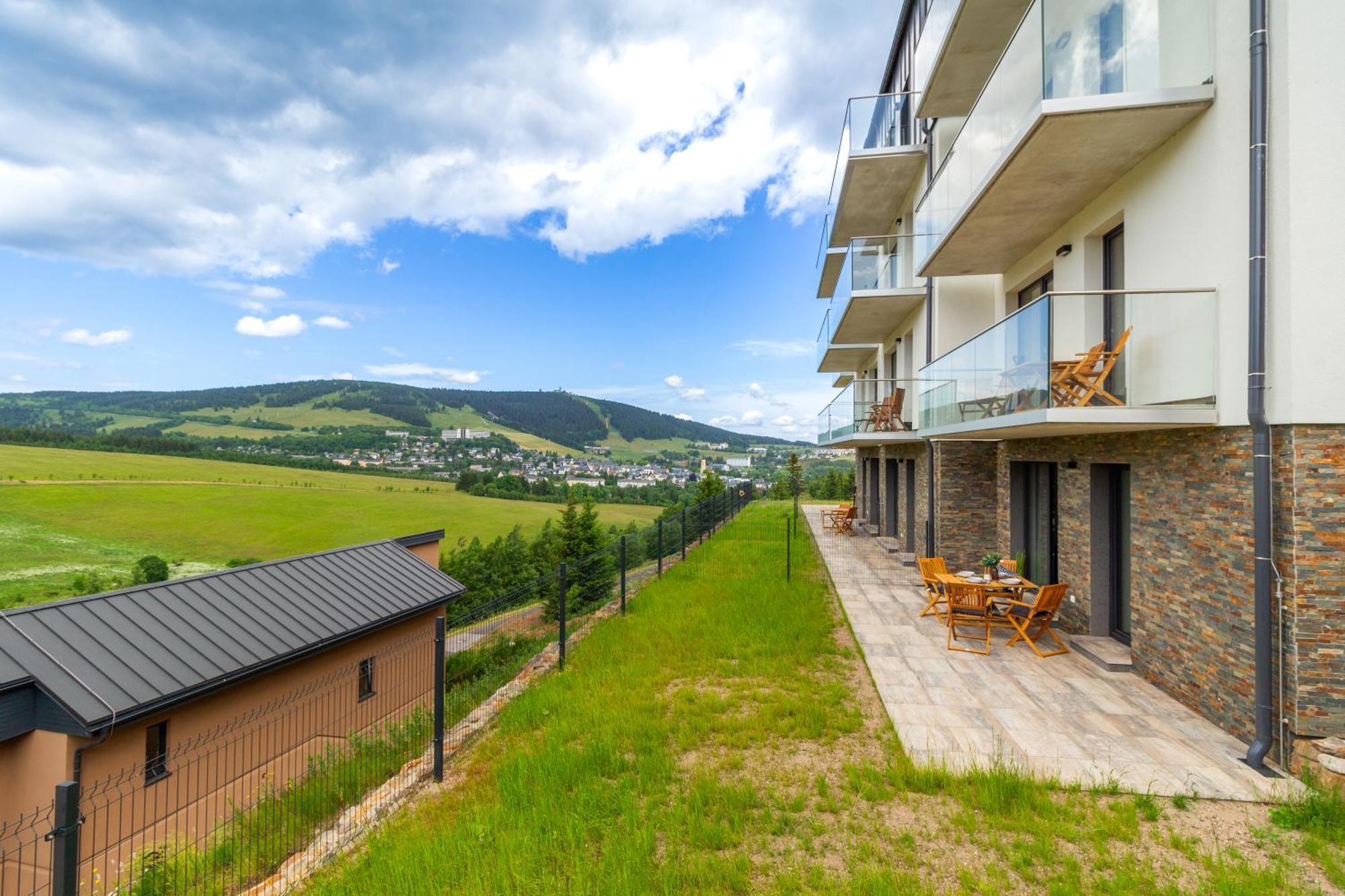 Apartmany Vista Klinovec Loučná pod Klínovcem Bagian luar foto